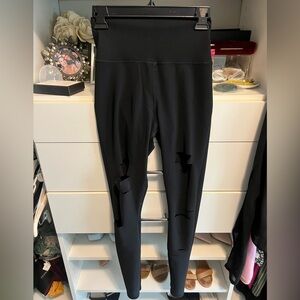 ALOBlack High-Waist Leggings